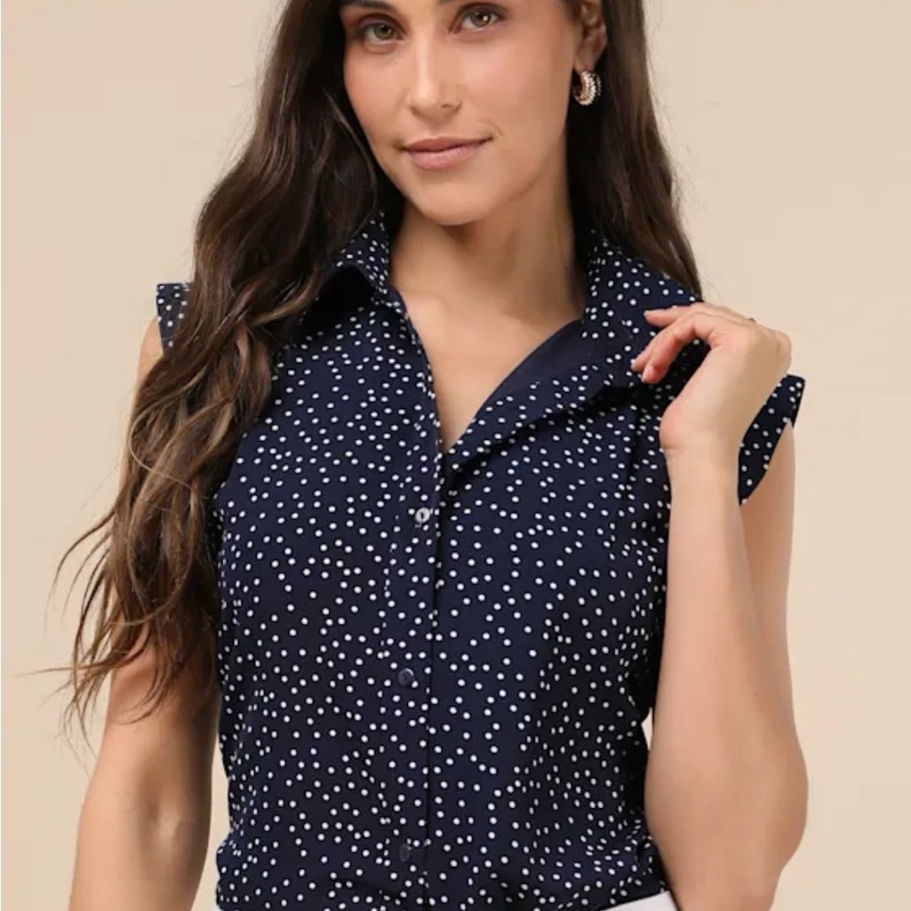 Lulus Chic Candidate Navy Polka Dot Collared Sleeveless Button-Up Top / Medium